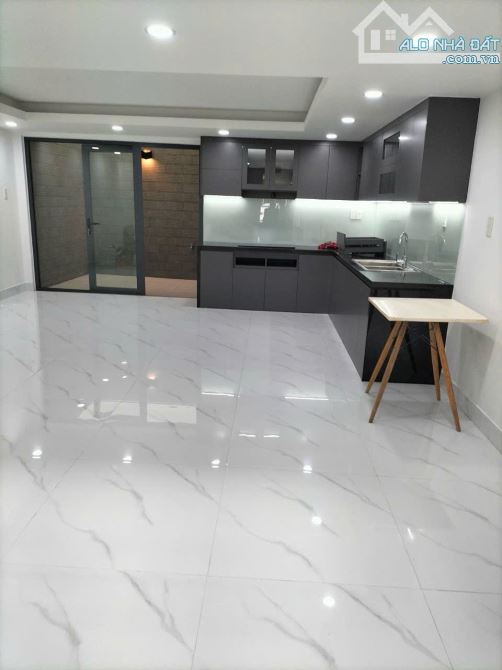 Siêu phẩm mặt tiền Đinh Bộ Lĩnh, giá đầu tư, khan hiếm bán gấp - 1