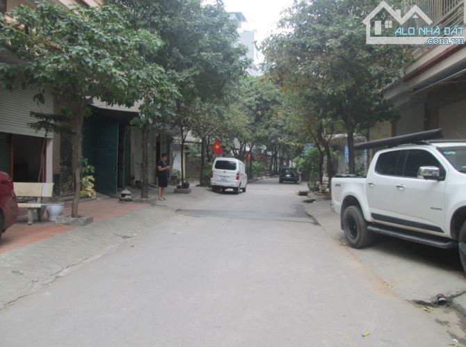 Bán đất Dịch vụ Mỗ Lao,Hà Đông, DT 50m2, MT 4,3m ôtô tránh đang chờ làm sổ đỏ giá 8.5 tỷ - 1