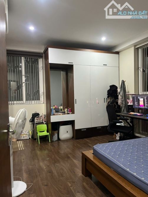 Bán căn hộ chung cư N02.T2 Ngoại Giao Đoàn, Bắc Từ Liêm, 2 ngủ chỉ 6,8 tỷ - 1