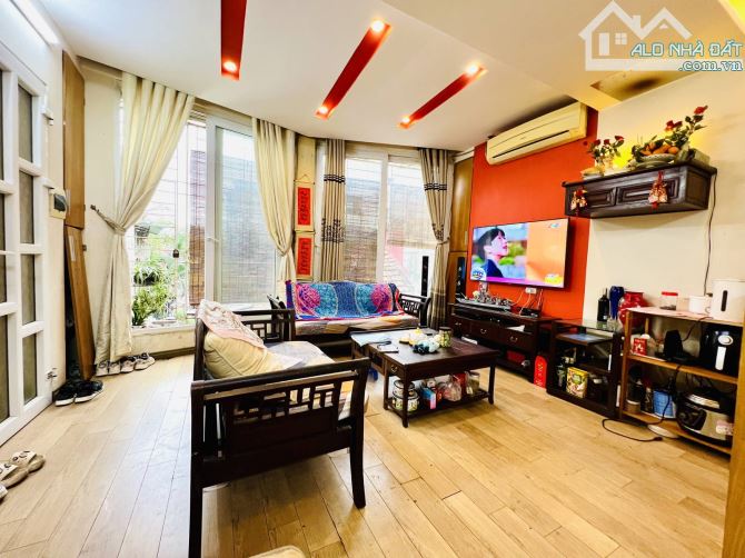 TẬP THỂ NGUYỄN THAI HỌC – TẦNG 3 – 85M - Ô TÔ – THOÁNG – GIÁ 4,6 TỶ - 1