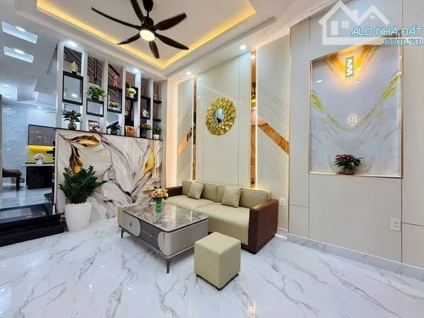 Nhà 4 tầng hxh bùi quang là gò vấp có gara ô tô sân thượng 6pn nhỉnh 8 tỷ bán nhanh - 1