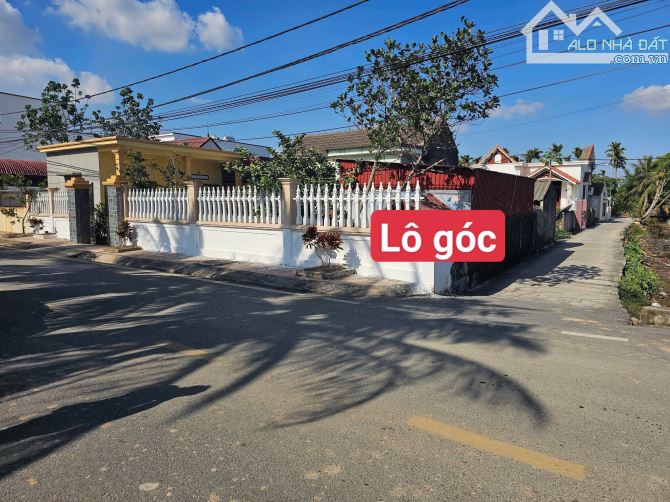 Lô góc 82m2 Phong Quang, Đại Đồng sát Vin Và Ga Nam Hải Phòng - 1