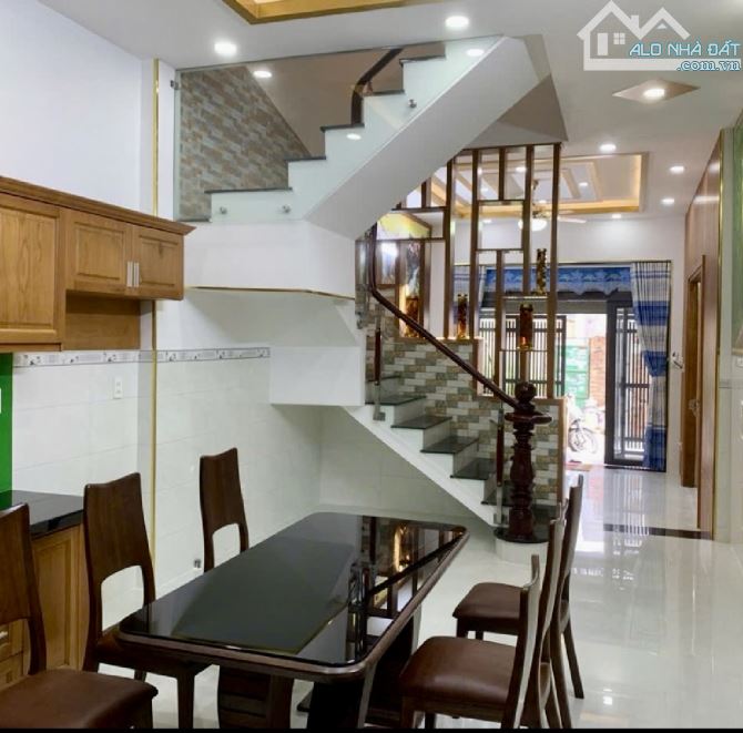 HẺM OTO - LÂM THỊ HỐ - NỠ HẬU - 3 TẦNG - NHÍC 5 Tỷ - 1