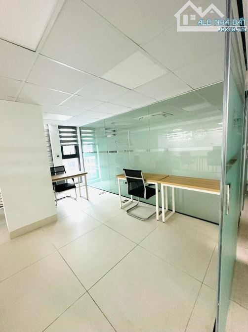BÁN TOÀ VĂN PHÒNG HẠNG A NGUYỄN XIỂN 120m2 - 9T THANG MÁY - 98.5 TỶ - LÔ GÓC - KINH DOANH - 12