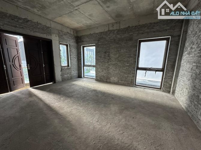 Biệt thự Tràng An Complex - Phùng Chí Kiên 89 tỷ, 226.6m2, 5 tầng, mặt tiền 8.4m. - 12