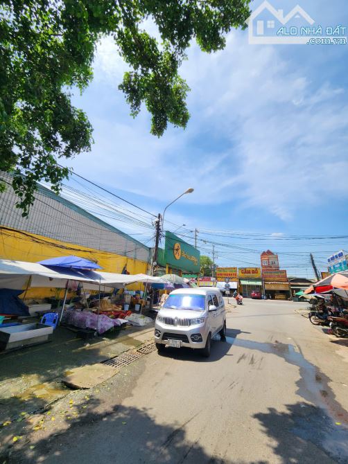 5Tỷ200__120m2__gần Bệnh Viện Dĩ An__Bán Nhà Lầu mặt tiền chợ Chang Tai, KDC Đông An - 13