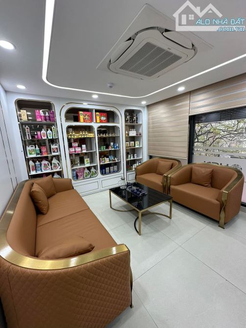 BÁN TOÀ VĂN PHÒNG HẠNG A NGUYỄN XIỂN 120m2 - 9T THANG MÁY - 98.5 TỶ - LÔ GÓC - KINH DOANH - 13