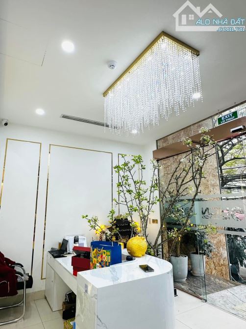BÁN TOÀ VĂN PHÒNG HẠNG A NGUYỄN XIỂN 120m2 - 9T THANG MÁY - 98.5 TỶ - LÔ GÓC - KINH DOANH - 15