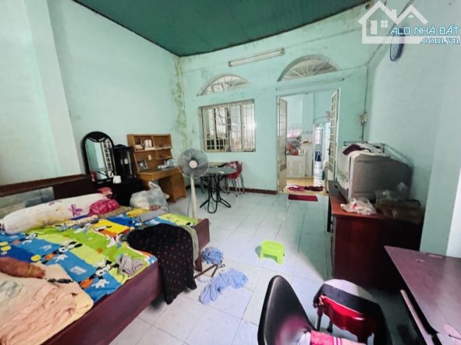 Gấp bán nhà Sài Gòn, kề Mt Đinh Tiên Hoàng, chợ Đakao, dt 140m2 giá 27 tỷ. - 2