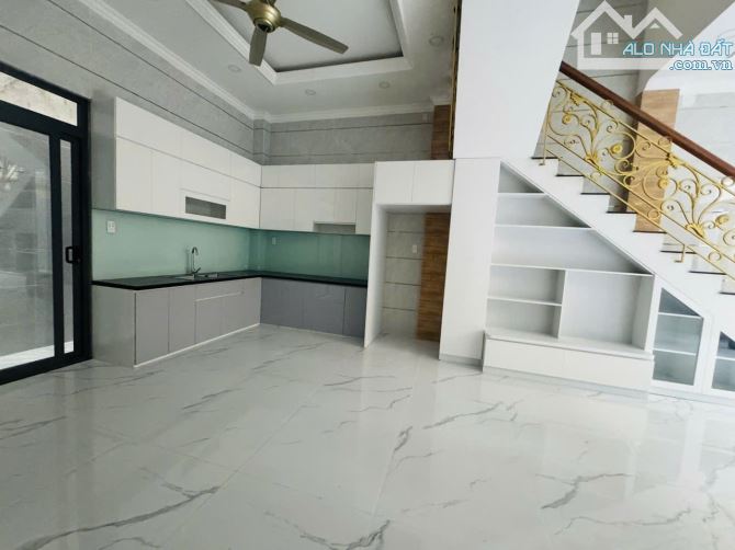 chủ ngộp bán gấp nhà 58m2.4 tầng.liên khu 4-5.Bình Hưng Hòa B,Bình Tân. - 2