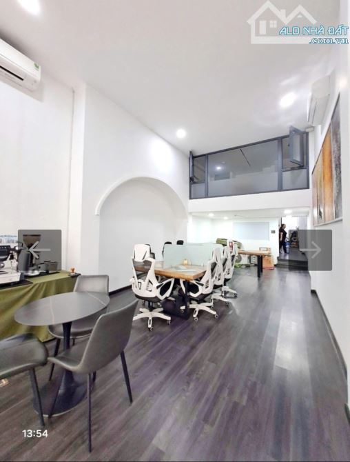 HXH 6m Lê Thánh Tôn, Bến Nghé, Q.1, DT: 81m2, Sáu tầng thang máy, giá 33 tỷ. - 2