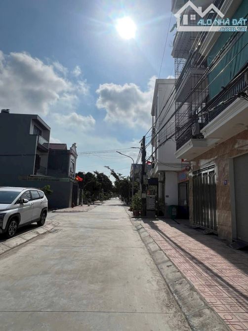 Cực rẻ lô đất phân lô bãi huyện vân tra 100m đường thông 10m giá chỉ 2,5 tỷ - 2