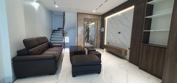Bán nhà phố Hồng Tiến 40m2 4 tầng, thang máy nội thất nhập khẩu giá 11 tỷ - 2