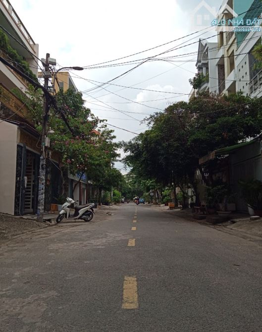 Nhà Nguyễn Văn Lượng, P.16, GV. Trệt 2 lầu ST,(4m x 20m) đường 8M giá: 8,6ty TL - 2