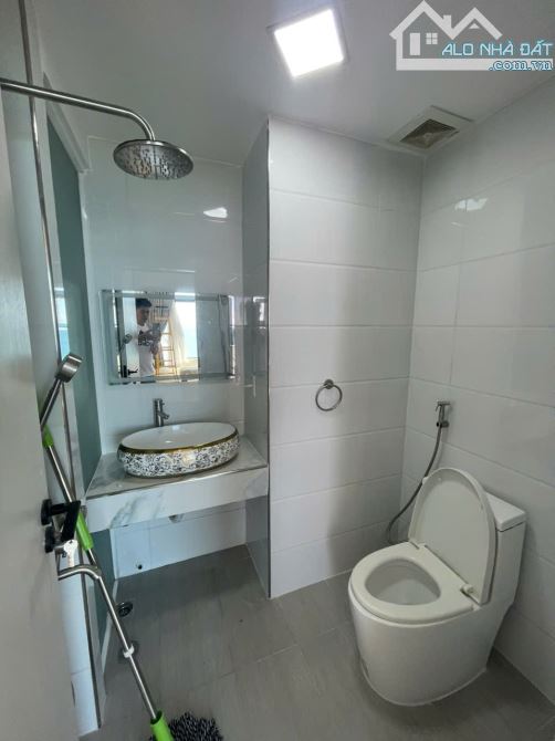 Bán nhà mặt tiền đường Phù Đổng khu bàn cờ giá 15 tỉ - 2