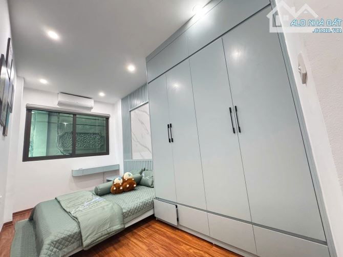 Bán nhà riêng Kim Giang 30m, 5 tầng chỉ việc xác vali về ở - 2