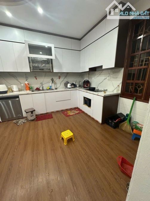 6 tầng thang máy Xuân Đỉnh, gara ô tô 7 chỗ , dân xây ở luôn - 2