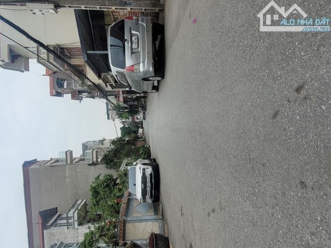 BAN DAT - 105M PHỐ TÂN THỤY, LONG BIEN  - 3 Ô TÔ TRÁNH NHAU, MT 5M - KINH DOANH - KHU VIP - 2