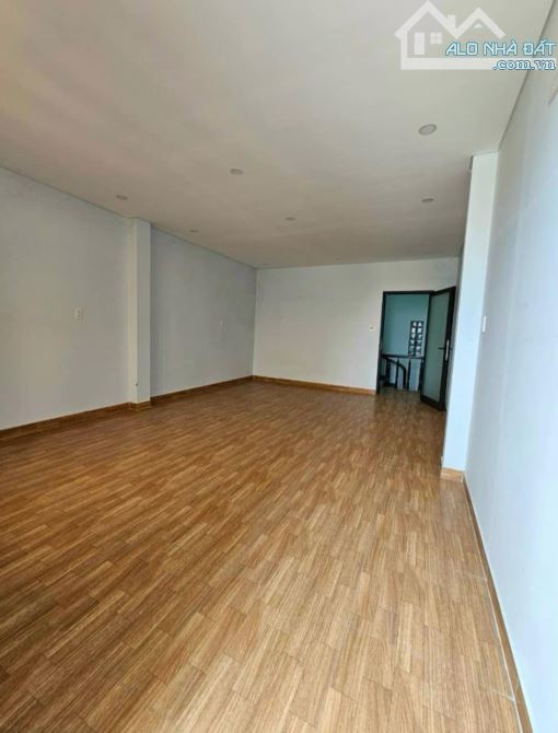 🔥SIÊU HIẾM - NHÀ MẶT TIỀN NGUYỄN CÔNG HOAN 333M2 (12M) - NGAY BẾN XE - GIÁ CỰC TỐT - 2