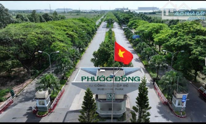 Bán nhà 1 trệt 2 lầu trong KCN Phước Đông, Tây Ninh cho thuê 12tr giá 2 tỷ sổ hồng sẵn - 2