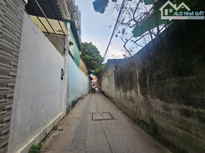 Bán nhà hẻm Ô tô đường Nguyễn Duy Trinh P Bình Trưng Đông Quận 2 cũ gần chợ (72m2) 7 tỷ - 2