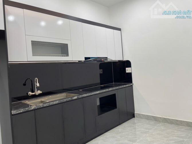 🌟 SIÊU PHẨM DUY NHẤT – LÔ GÓC 3 MẶT THOÁNG – Ô TÔ LÙI TẬN CỬA – ĐẸP NHƯ BIỆT THỰ MINI! 🚗 - 2