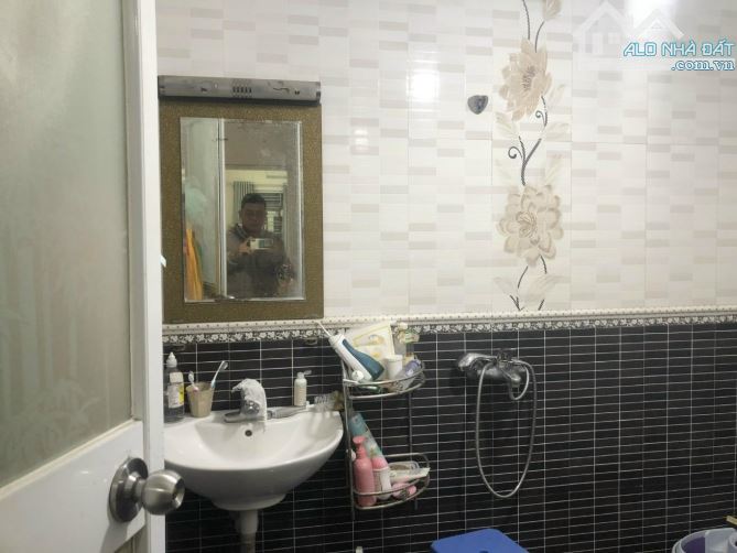 Bán Nhà Trần Cung Có Gara Ô tô, 40m2, 4 tầng, 8,7 Tỷ - 2