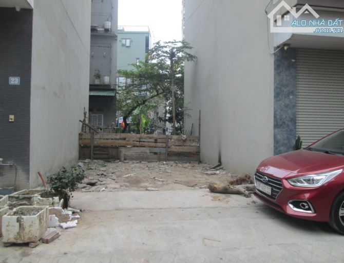 Bán đất Dịch vụ Mỗ Lao,Hà Đông, DT 50m2, MT 4,3m ôtô tránh đang chờ làm sổ đỏ giá 8.5 tỷ - 2