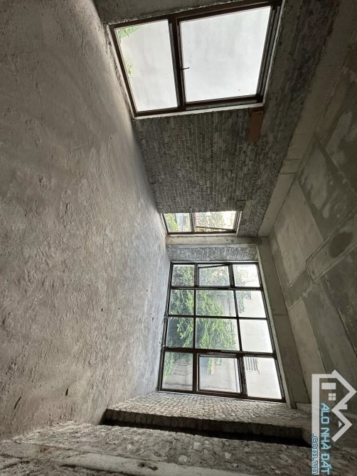 Biệt thự Tràng An Complex - Phùng Chí Kiên 89 tỷ, 226.6m2, 5 tầng, mặt tiền 8.4m. - 2