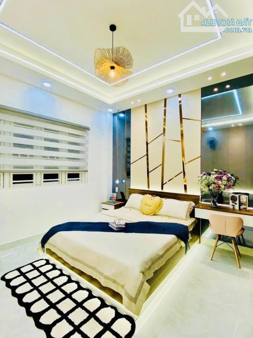 Bán nhà mặt tiền kinh doanh Nguyễn Văn Khối, Gò Vấp, 2 mặt tiền thoáng, 5 tầng, 12 tỷ hơn - 2