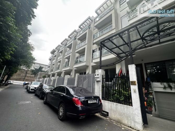 Bán nhà liền kề KĐT 54 Hạ Đình Thanh Xuân 108 m2 6 tầng giá 30 tỷ. - 2