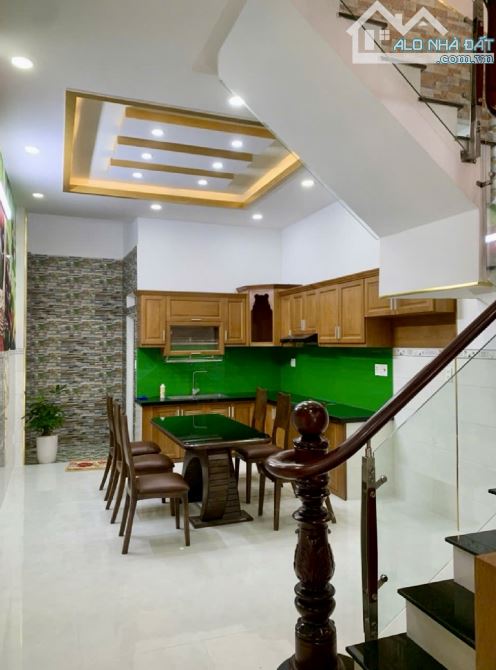 HẺM OTO - LÂM THỊ HỐ - NỠ HẬU - 3 TẦNG - NHÍC 5 Tỷ - 2
