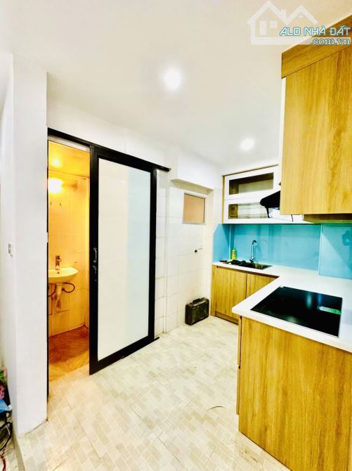 3 CĂN TẬP THỂ TÂN MAI – Ô TÔ ĐẸP THOÁNG – 80M – TẦNG 2 – GIÁ 3,68 TỶ - 3