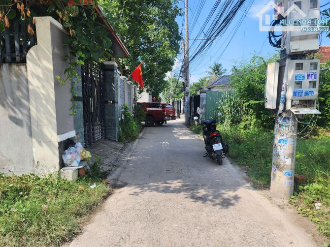 Bán đất, góc 2MT 100m2 ngang 5, gần Lotte Mart Lái Thiêu, nhỉnh 2 tỷ - 3