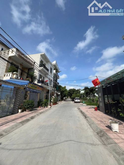 Cực rẻ lô đất phân lô bãi huyện vân tra 100m đường thông 10m giá chỉ 2,5 tỷ - 3