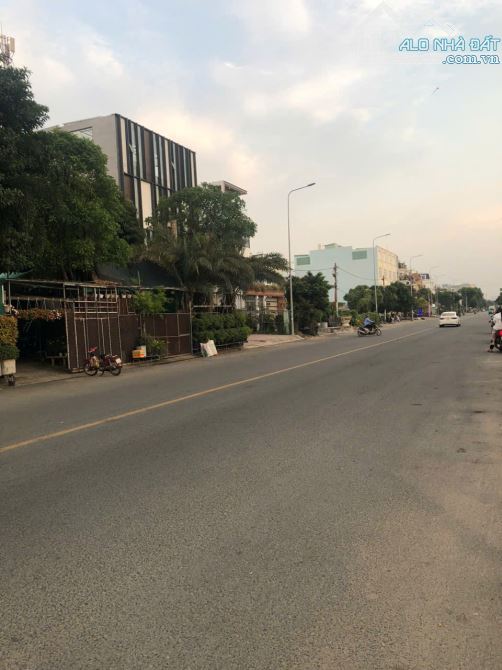 BÁN KHO XƯỞNG MT AN DƯƠNG VƯƠNG AN LẠC DT KHỦNG 1.200M² THU NHẬP 100 TR/TH HƠN 55 TỶ - 3