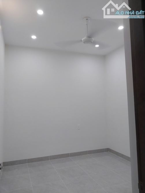 BÁN NHÀ MỚI ĐẸP GÓC 2 MẶT HẺM Ô TÔ VÀO GẦN ĐƯỜNG BA CU,GẦN BIỂN BÃI TRƯỚC. 97m2 GIÁ 8.5 TỶ - 3