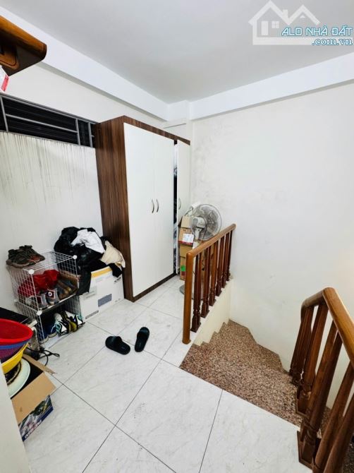 HIẾM - TRẦN THÁI TÔNG - DỊCH VỌNG - NGÕ BA GÁC TRÁNH XE MÁY - 33M - HƠN 7 TỶ - 3
