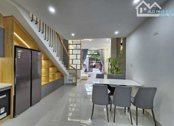 CẦN BÁN NHÀ ĐƯỜNG NGUYỄN TUYỂN, BÌNH TRƯNG TÂY, QUẬN 2 - GIÁ:6TỶ120/71,6M2 (5x14,32M). - 3