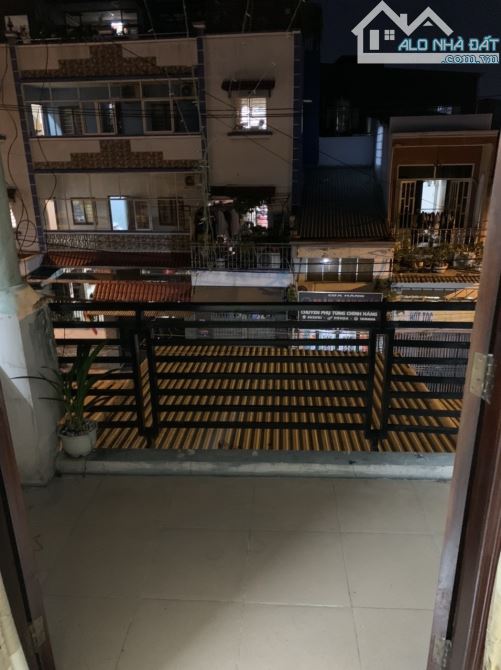 MẶT TIỀN HOÀNG XUÂN NHỊ - TÂN PHÚ - 4 TẦNG - DT 5m x 22m - CHỈ 11 TỶ - 3