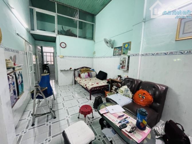 Gấp bán nhà Sài Gòn, kề Mt Đinh Tiên Hoàng, chợ Đakao, dt 140m2 giá 27 tỷ. - 4