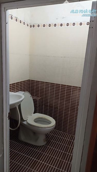 Bán đất tặng nhà cấp 4 phố Trung Hành - S: 100m - N: 5m (đoạn gần Lê Hồng Phong) - Hải An - 4