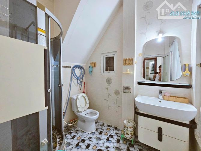 Bán nhà 5 tầng đường số 41, hẻm thông KDC hiện hữu, chỉ 5 tỷ - 4