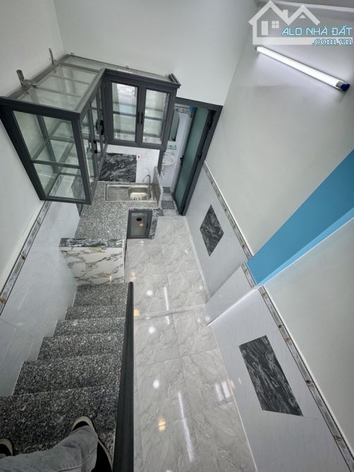 Bán nàh đẹp 3 tầng, 36m2, Nguyễn Thái Sơn, P3 Gò Vấp, SHR, nhỉnh 3 tỷ - 4