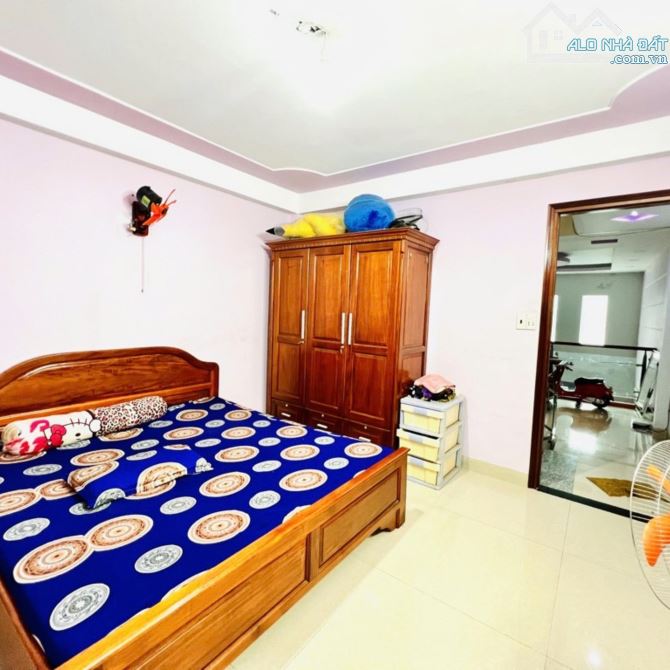 Bán nhà hẻm ô tô, phường 14 gò vấp, 4x15m, 3 phòng ngủ, nhỉnh 5 Tỷ - 4