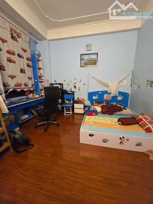 BÁN NHÀ PHÚ DIỄN 4 TẦNG X100m2 , oto đỗ cửa , 100m ra ĐH TN MÔI TRƯỜNG - 4