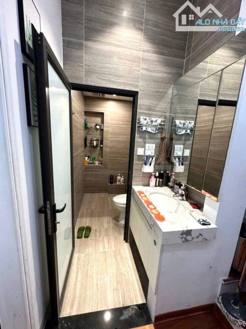 Bán nhà Thái Hà, gara ô tô, phân lô, 2 thoáng, vài bước ra ngã tư Chùa Bộc, chào 14 tỷ 3 - 4