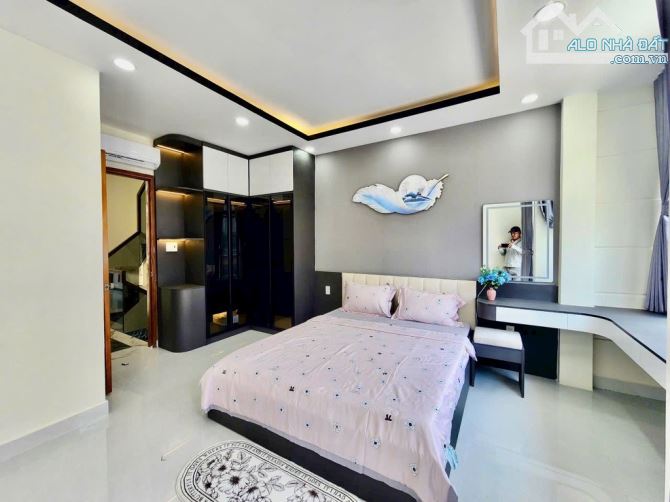 BÁN NHÀ ĐẸP GẦN HUỲNH TẤN PHÁT + NGUYỄN THỊ THẬP - 4X17 - 3 TẦNG 4PN - NHỈNH 7 TỶ - 4