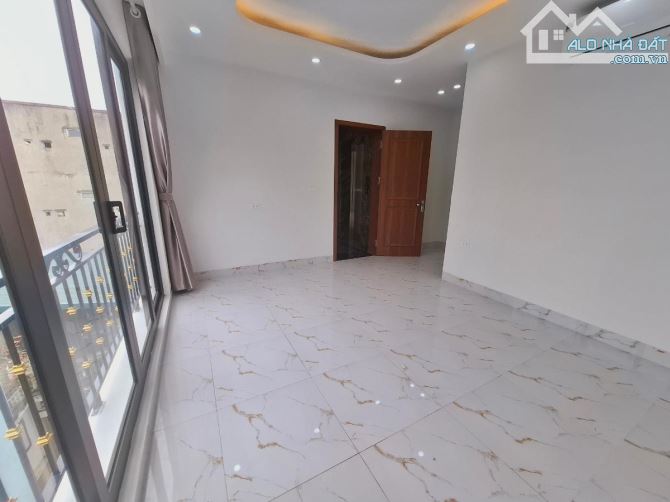 Nhà dân mới xây 40m2, 5 tầng thang máy tại Mỗ Lao, Hà Đông, cạnh KĐT, ở cực sướng - 4