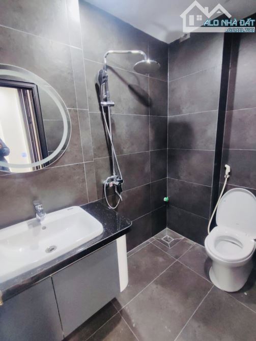 Nhà mới đẹp Khương Trung Thanh Xuân. Sổ 43m, 8 tầng MT5m Giá 15 tỷ Ngõ ô tô tránh - 5